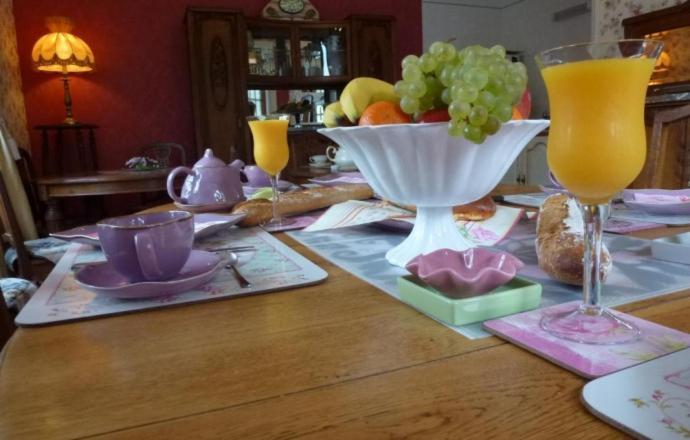 Bed and Breakfast Le Manoir Des Arts Saint-Samson-de-Bonfossé Esterno foto